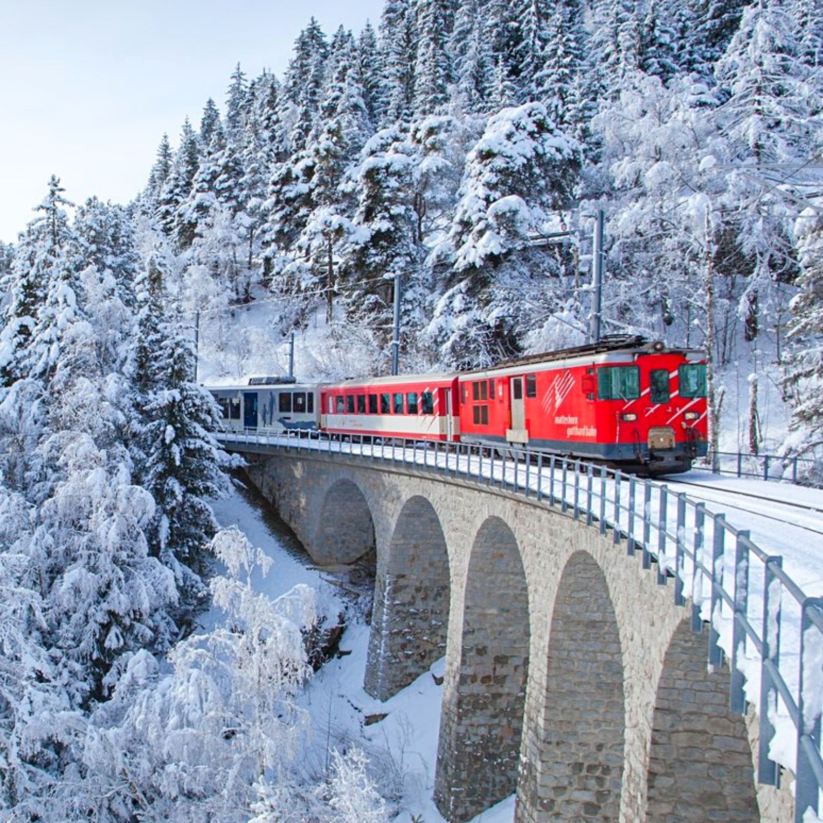 Descobrindo A Suíça A Bordo Do Glacier Express Simple Voos 2792