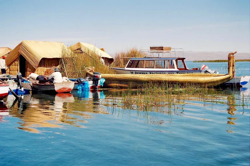Ilhas flutuantes dos Uros no Titicaca